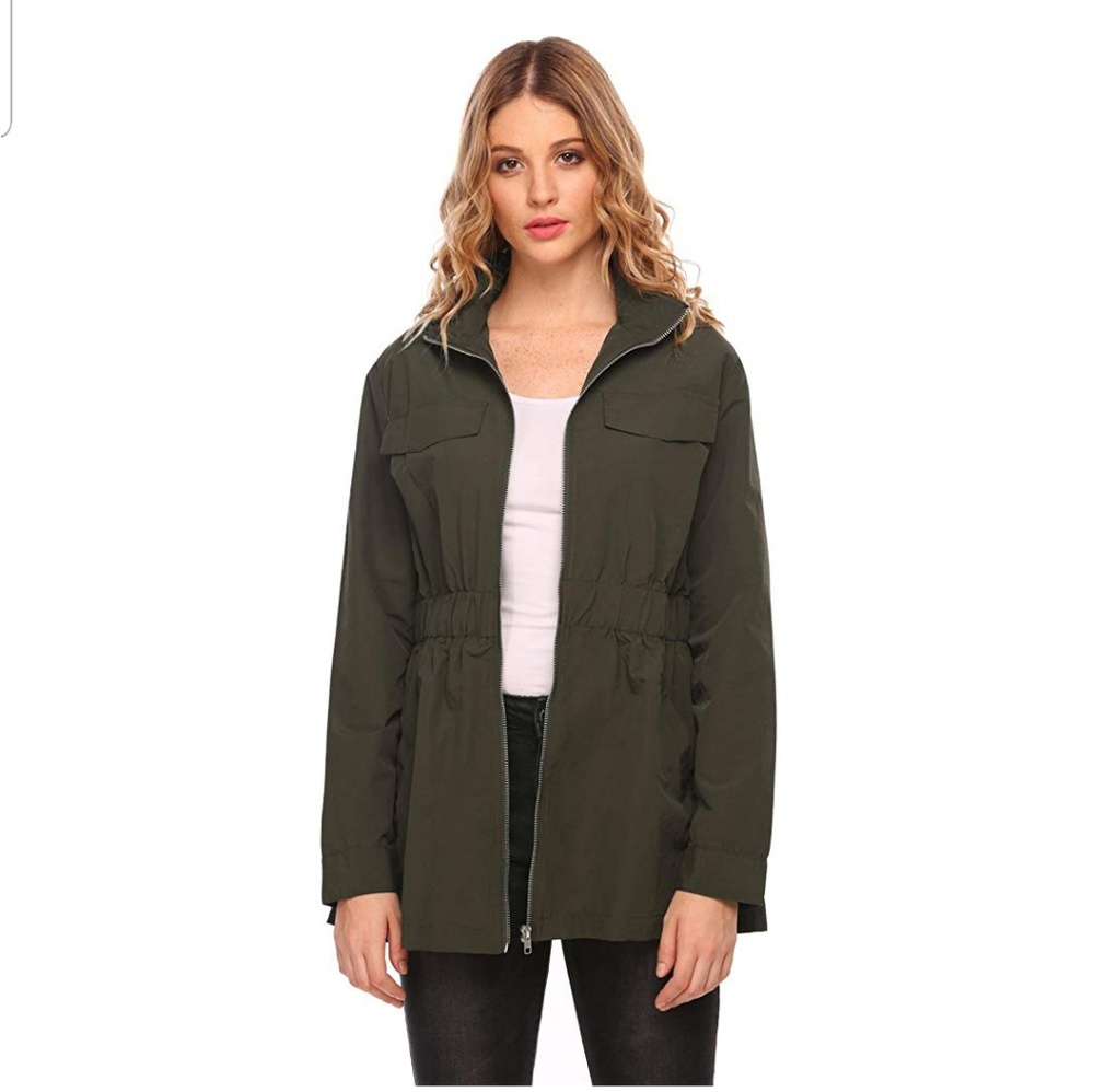 Lightweight Hooded Waterproof Active Jacket